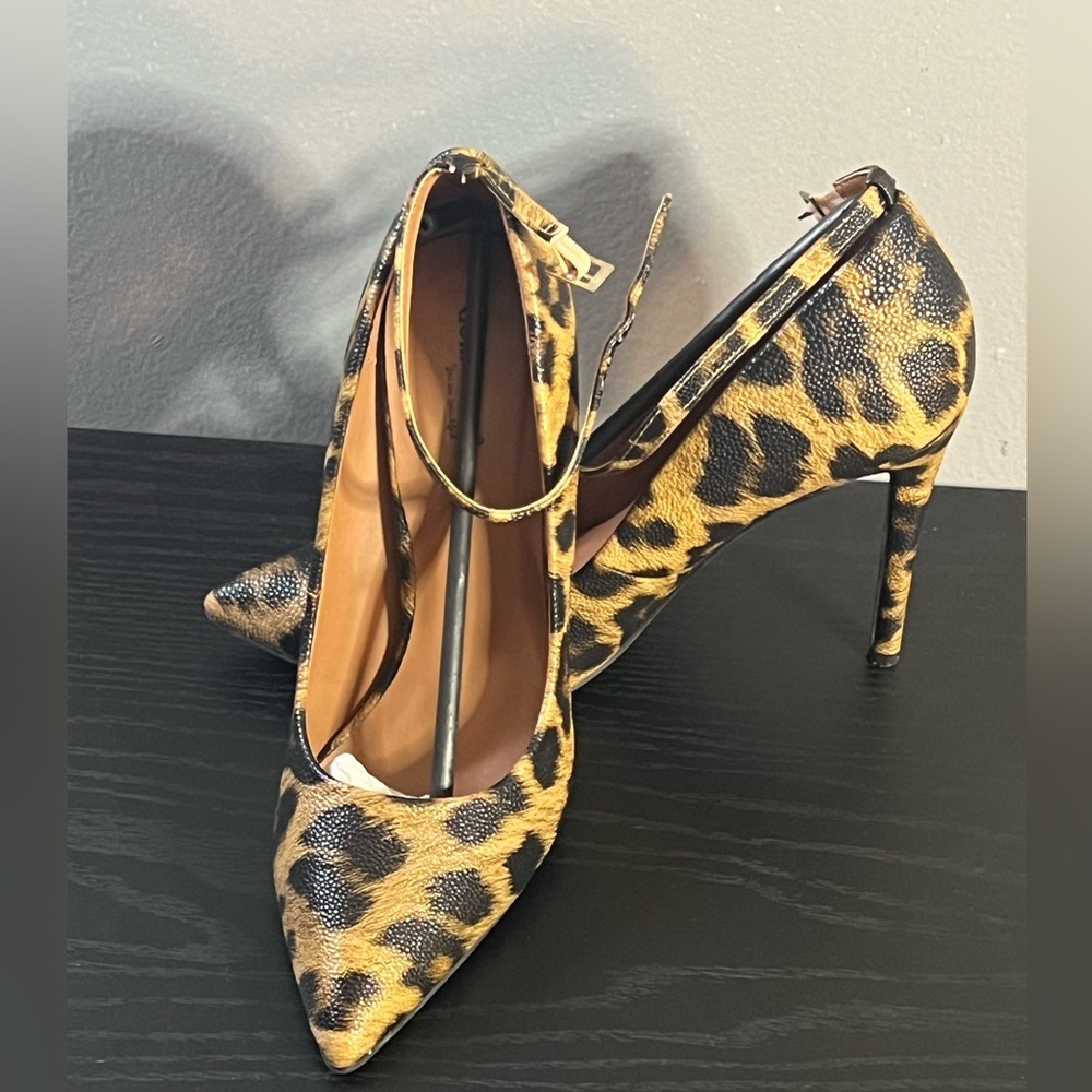 Dollhouse Leopard Print Heels